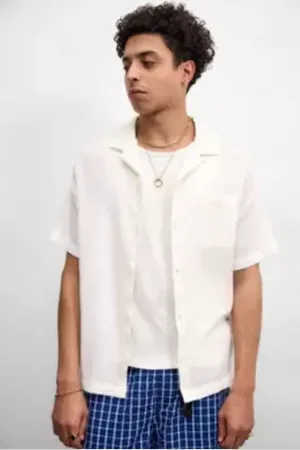 Urban Outfitters UO White Crinkle Shirt di in