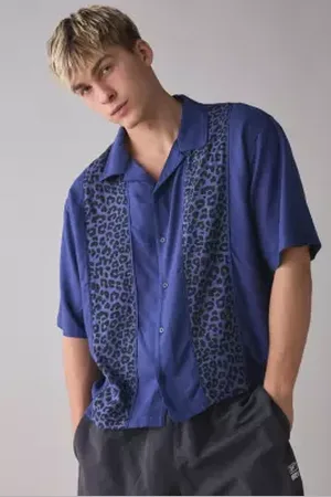 Urban Outfitters UO Panelled Animal Print Shirt di in