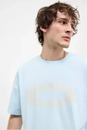 Oakley UO Exclusive Frost Short Sleeve T-Shirt in a Urban Outfitters