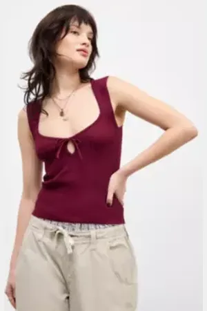 Urban Outfitters UO Sleeveless Rib Top di in