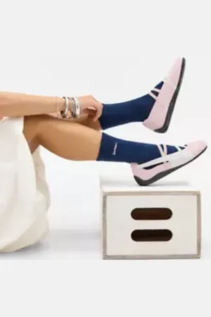 iets frans... Iets frans. Sports Socks in