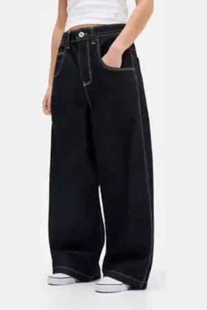 BDG Skate Jeans in