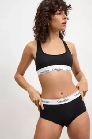 Calvin Klein Mutande Boyshort in a Urban Outfitters