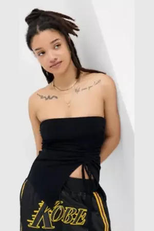 Silence + Noise Top Bandeau Lucido Rem in a Urban Outfitters