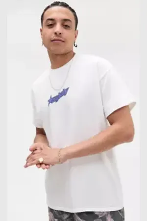 Urban Outfitters UO White Crybaby T-Shirt di in
