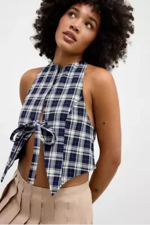 Lioness Top Annodato Butterfly Check in a Urban Outfitters