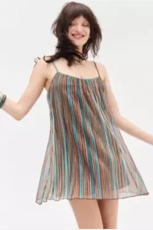 Motel Abito Mini Plissettato Shimmer Cheria in a Urban Outfitters
