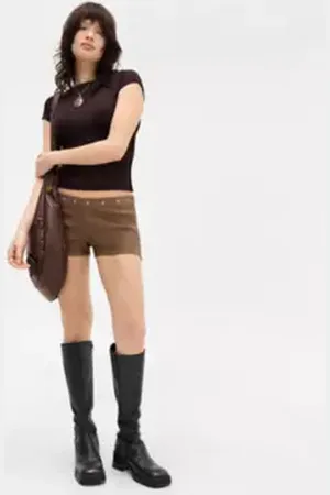 Motel Pantaloncini Micro Borchiati Jarelia di in a Urban Outfitters