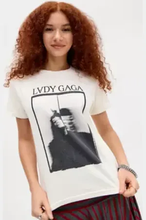 Urban Outfitters T-shirt Rilassata UO Lady Gaga Mayhem di in