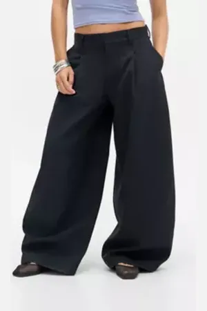 Urban Outfitters Pantaloni Cocoon Noa UO di in