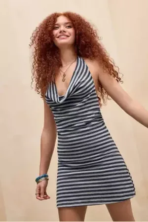 Motel Vestito a Righe con Collo a Cowl Pramita di in a Urban Outfitters