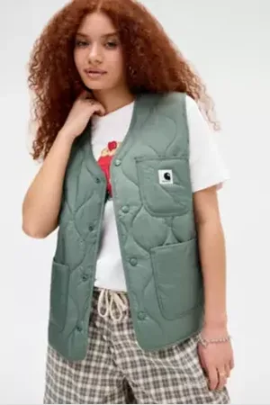 Carhartt Gilet Skylar in a Urban Outfitters