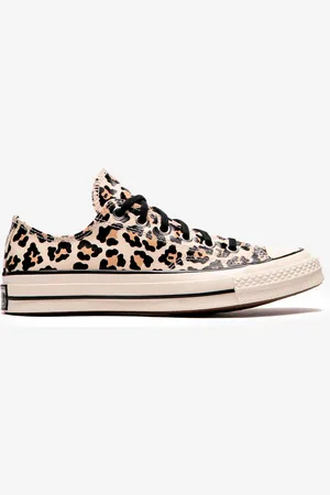 Converse Chuck 70 OX Leopard Print Glow in the Dark