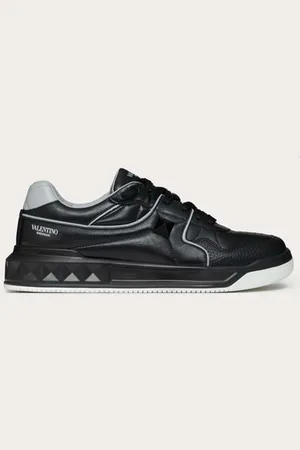 VALENTINO GARAVANI SNEAKER LOW-TOP ONE STUD IN NAPPA Uomo 38
