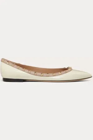VALENTINO GARAVANI BALLERINA ROCKSTUD IN VERNICE Donna 34.5