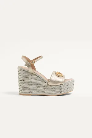 VALENTINO GARAVANI SANDALO ZEPPA VLOGO SIGNATURE IN VITELLO GRANATO LAMINATO 120MM Donna 35