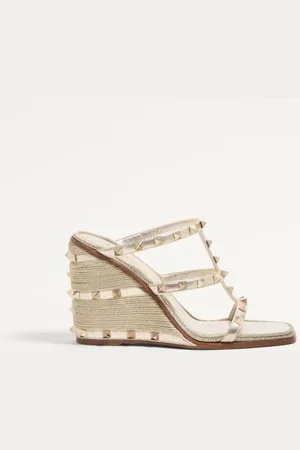 VALENTINO GARAVANI SANDALO ZEPPA ROCKSTUD IN NAPPA LAMINATA CON RICAMO CORNELY 100MM Donna 35.5