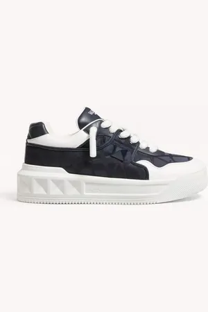 VALENTINO GARAVANI SNEAKER LOW-TOP ONE STUD XL IN NAPPA E TESSUTO TECNICO JACQUARD TOILE ICONOGRAPHE Uomo 38.5