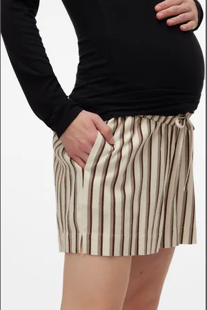 Mama;licious Shorts Relaxed Fit