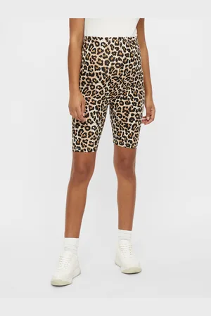 Mama;licious Shorts Tight Fit