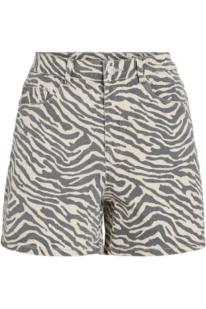 VILA Regular Waist Shorts In Denim