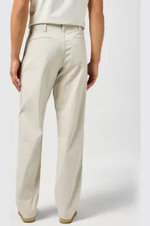 Wrangler Casey Relaxed Chino