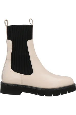 Salvatore Ferragamo CALZATURE Stivaletti