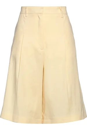 Joseph BOTTOMWEAR Shorts e bermuda