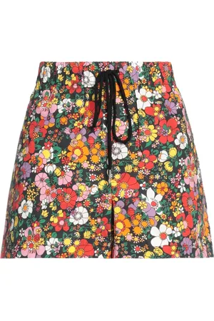 Christopher Kane BOTTOMWEAR Shorts e bermuda