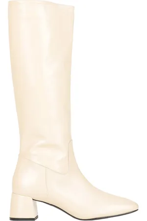 BIANCA DI CALZATURE Stivali