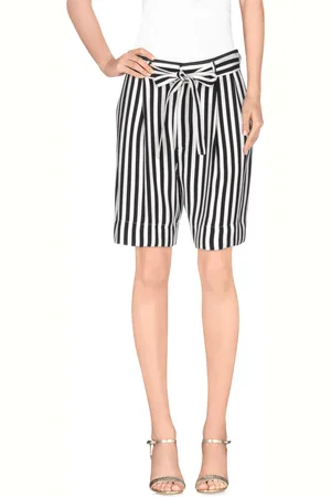 Serafini BOTTOMWEAR Shorts e bermuda