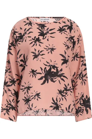Attic and Barn TOPWEAR Top