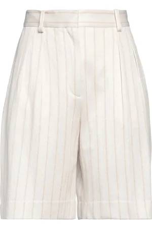 Circolo BOTTOMWEAR Shorts e bermuda
