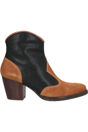 Chie Mihara CALZATURE Stivaletti