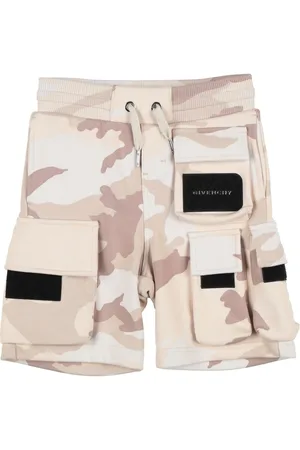 Givenchy BOTTOMWEAR Shorts e bermuda