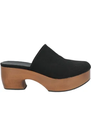 GRIFONI CALZATURE Mules & Zoccoli