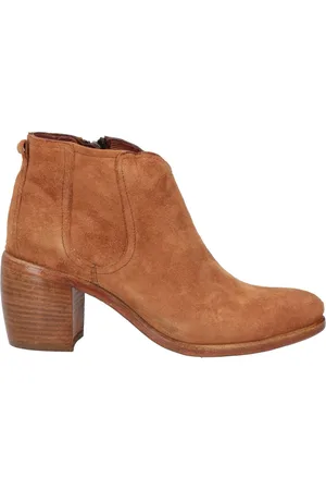 HUNDRED 100 CALZATURE Stivaletti