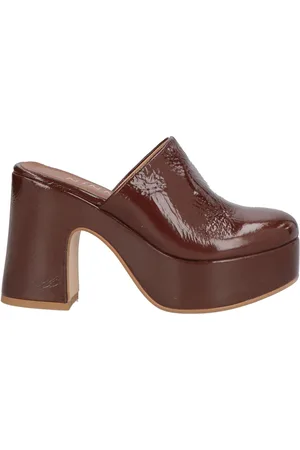 NINNI CALZATURE Mules & Zoccoli