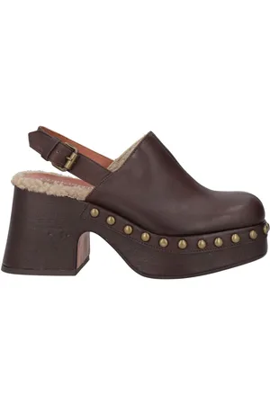 Curiosité CALZATURE Mules & Zoccoli