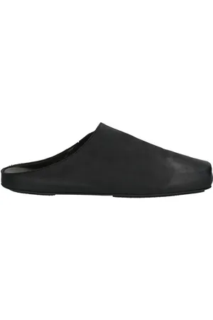 UMA WANG CALZATURE Mules & Zoccoli