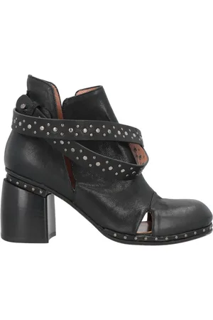 MALLONI CALZATURE Stivaletti