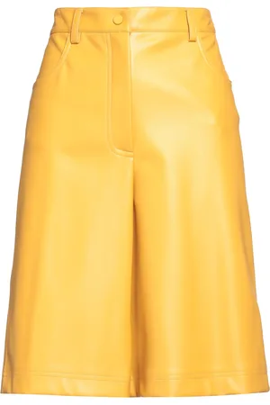 LIVIANA CONTI BOTTOMWEAR Shorts e bermuda