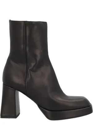 NILA & NILA CALZATURE Stivaletti