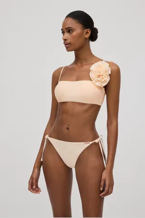 YSABEL MORA Set bikini a fascia con dettagli floreali e volume